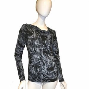 Tahari Asymmetrical Camouflage  Ruched Long Sleeve Pullover Top Petite Medium